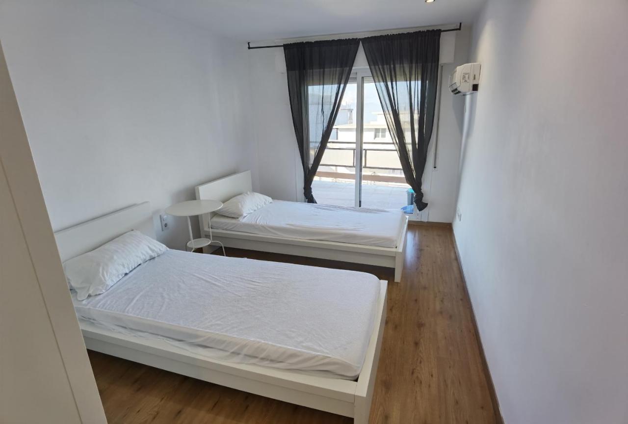 Tortosa Planet Costa Dorada Apartment Салоу Екстериор снимка